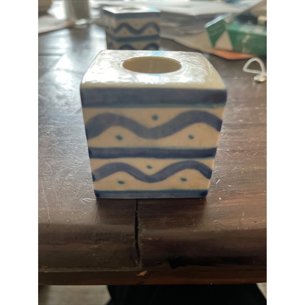 2 Glazed ceramic candle holders